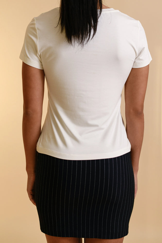 
                  
                    Lara T-Shirt – Off White
                  
                