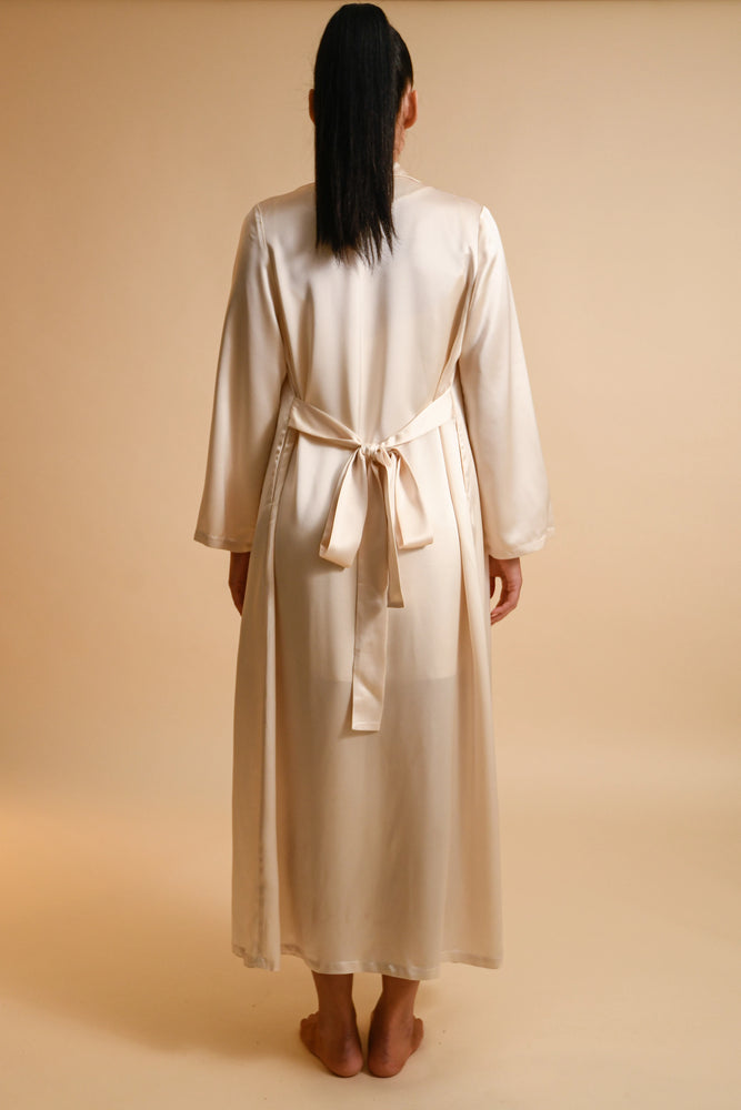 Luxury Long Silk Kimono Robe in Off-White | La Perla